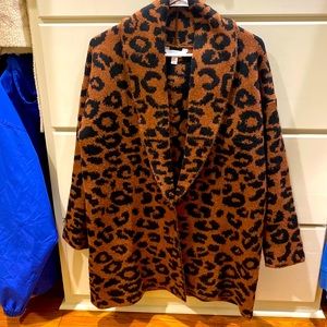 Leopard print sweater/cardigan